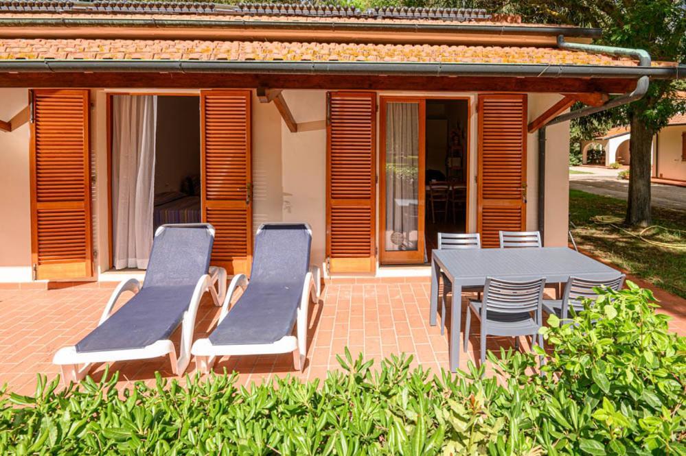 ונטורינה טרמה Ghiacci Vecchi Residence מראה חיצוני תמונה